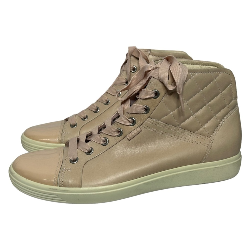 ECCO Quilted High Top Fashion Sneaker in Rose Dust - Picture 3 of 16